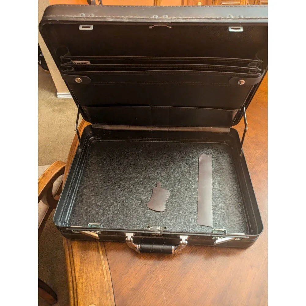 Pratt Professional Cases For Business & Industry BRIEFCASE